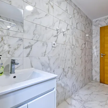 公寓 Big And Flat *