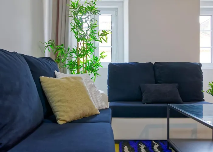 Big And Flat شقة *